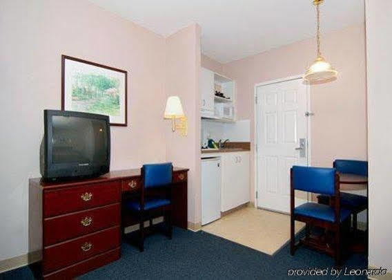 Suburban Studios Near University Of North Carolina-Charlotte Zewnętrze zdjęcie
